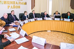 Сергей Путмин провел заседание коллегии администрации Уватского района